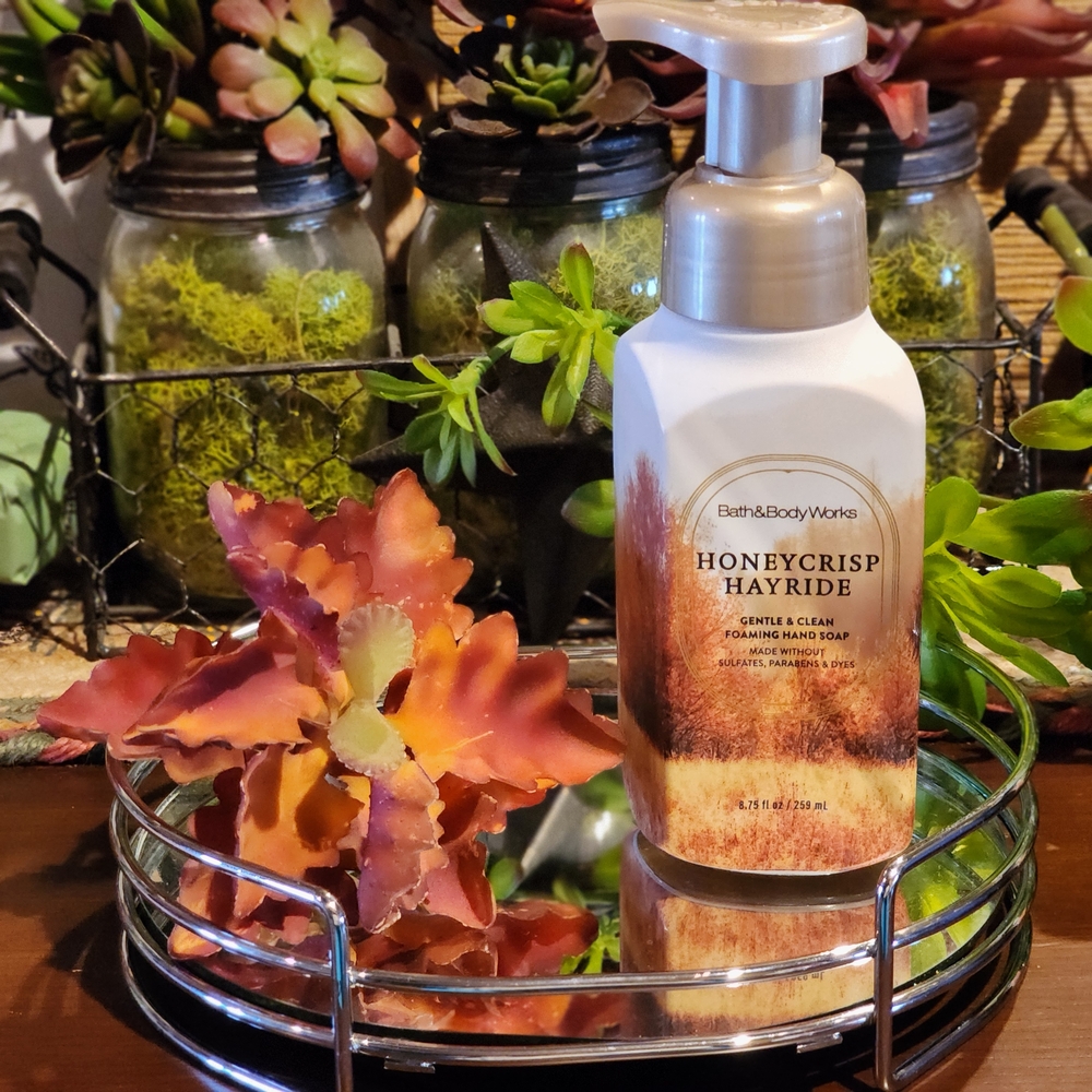 Bath & Body Works Fall Foaming Hand Soap Honeycrisp Hayride
